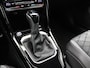 Volkswagen T-Roc 1.5 TSI R-Line Edition 150PK DSG Pano-Schuifdak, Black Style, Trekhaak, Matrix LED, Keyless, 16” lm winterset, Elektr. Achterklep, 18” LM Velgen, Side Assist