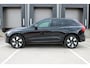 Volvo XC60 T6 350PK Plug-in hybrid AWD Plus Dark | Adaptieve Cruise Control met Pilot Assist | Elektrisch bedienbaar panoramisch schuif-/kanteldak | Premium audio by Harman Kardon | Elektrische voorstoelen met geheugen | Verwarmbare voorstoelen + stuurwiel