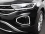 Volkswagen T-Roc 1.5 TSI 150pk DSG Style Plus | Navigatie | Apple Carplay/Android Auto | Parkeersensoren | Camera | Adaptive Cruise Control | Blind Spot Assist | Stoel- en stuurverwarming | Elektrische achterklep | Ledverlichting | Climate Control