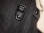 BMW 5-Serie Touring 530e Sportline 293Pk Automaat (APPLE CARPLAY, GROOT NAVI, DEALER ONDERHOUDEN, CAMERA, SFEERVERLICHTING, LEDER, SPORTSTOELEN, ADAPTIVE CRUISE, TREKHAAK ELEKTRISCH, NIEUWSTAAT)