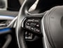 BMW 5-Serie Touring 530e Sportline 293Pk Automaat (APPLE CARPLAY, GROOT NAVI, DEALER ONDERHOUDEN, CAMERA, SFEERVERLICHTING, LEDER, SPORTSTOELEN, ADAPTIVE CRUISE, TREKHAAK ELEKTRISCH, NIEUWSTAAT)