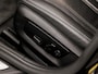 BMW 5-Serie Touring 530e Sportline 293Pk Automaat (APPLE CARPLAY, GROOT NAVI, DEALER ONDERHOUDEN, CAMERA, SFEERVERLICHTING, LEDER, SPORTSTOELEN, ADAPTIVE CRUISE, TREKHAAK ELEKTRISCH, NIEUWSTAAT)