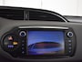 Toyota Yaris 1.5 Hybrid Bi Tone | Trekhaak| Navigatie | Lm Velgen