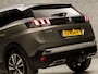 Peugeot 3008 1.2 PureTech GT Line (PANORAMADAK, APPLE CARPLAY, GROOT NAVI, 360 CAMERA, LEDER, KEYLESS, SPORTSTOELEN, TREKHAAK, GETINT GLAS, LED KOPLAMPEN, NIEUWE APK, NIEUWSTAAT)