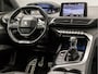 Peugeot 3008 1.2 PureTech GT Line (PANORAMADAK, APPLE CARPLAY, GROOT NAVI, 360 CAMERA, LEDER, KEYLESS, SPORTSTOELEN, TREKHAAK, GETINT GLAS, LED KOPLAMPEN, NIEUWE APK, NIEUWSTAAT)