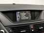 BMW X1 xDrive28i Executive Sport 259Pk Automaat (YOUNGTIMER, 6 CILINDER, NAVIGATIE, CLIMATE, LEDEREN SPORTSTOELEN, ZWART HEMEL, BLUETOOTH, GETINT GLAS, PARKEERSENSOREN, CRUISE, NIEUWSTAAT)