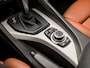 BMW X1 xDrive28i Executive Sport 259Pk Automaat (YOUNGTIMER, 6 CILINDER, NAVIGATIE, CLIMATE, LEDEREN SPORTSTOELEN, ZWART HEMEL, BLUETOOTH, GETINT GLAS, PARKEERSENSOREN, CRUISE, NIEUWSTAAT)