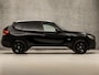 BMW X1 xDrive28i Executive Sport 259Pk Automaat (YOUNGTIMER, 6 CILINDER, NAVIGATIE, CLIMATE, LEDEREN SPORTSTOELEN, ZWART HEMEL, BLUETOOTH, GETINT GLAS, PARKEERSENSOREN, CRUISE, NIEUWSTAAT)