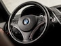 BMW X1 xDrive28i Executive Sport 259Pk Automaat (YOUNGTIMER, 6 CILINDER, NAVIGATIE, CLIMATE, LEDEREN SPORTSTOELEN, ZWART HEMEL, BLUETOOTH, GETINT GLAS, PARKEERSENSOREN, CRUISE, NIEUWSTAAT)