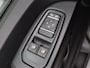Renault Trafic 2.0 dCi 150pk T29 L2H1 DC Work Edition Automaat Camera | Cruise | Navi | Parkeersens. v+a | Trekhaak