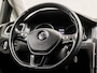 Volkswagen Golf 1.0 TSI Sportline (APPLE CARPLAY, BLACK EDITION, CLIMATE, LED KOPLAMPEN, STOELVERWARMING, DYNAMISCHE KNIPPERLICHTEN, CAMERA, SPORTSTOELEN, ADAPTIVE CRUISE, GETINT GLAS, NIEUWSTAAT)