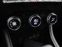 Renault Captur 1.6 E-Tech full hybrid 145 techno | Achteruitrijcamera | Parkeersensoren Voor en Achter | Apple/Android Carplay |