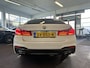 BMW 5-Serie 530e iPerformance High Executive M Sport | Panoramadak | Stoel+Stuurverwarming | Achteruitrijcamera | Harman/Kardon | Sfeerverlichting | Adaptief onderstel | Elek. inklapbare spiegels | Park assist