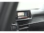 Peugeot 2008 PureTech 130 EAT8 Allure | Trekhaak | Camera | Navigatie | Apple Carplay