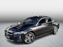 Mercedes-Benz A-klasse 250 e | Panoramadak | Luxury | MULTIBEAM LED Koplampen | Dodehoekassistent | Apple CarPlay | Android Auto | Sierdelen Lindehout Zwart | Privacy Glas Achter |