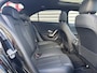 Mercedes-Benz A-klasse 250 e | Panoramadak | Luxury | MULTIBEAM LED Koplampen | Dodehoekassistent | Apple CarPlay | Android Auto | Sierdelen Lindehout Zwart | Privacy Glas Achter |