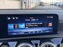 Mercedes-Benz A-klasse 250 e | Panoramadak | Luxury | MULTIBEAM LED Koplampen | Dodehoekassistent | Apple CarPlay | Android Auto | Sierdelen Lindehout Zwart | Privacy Glas Achter |