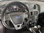 Volvo V40 2.0 D2 R-Design Business Climate control - Cruise control - Park.sensoren achter - Navigatie - Lederen bekleding - Verwarmde voorstoelen - R-design exterieur - Multimedia voorbereiding