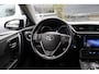 Toyota Auris 1.8 Hybrid Dynamic Go | Sportstoelen | Achteruitrijcamera | Privacy Glass |
