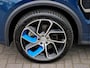 Lynk & Co 01 1.5 / 1.800 kg trekgewicht / Panorama schuifdak / Adaptieve CC / Navigatie / Apple Carplay Android / Stoelverwarming / Infinity Sound System / Cam 360° / All Season op LM  20" /