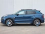 Lynk & Co 01 1.5 / 1.800 kg trekgewicht / Panorama schuifdak / Adaptieve CC / Navigatie / Apple Carplay Android / Stoelverwarming / Infinity Sound System / Cam 360° / All Season op LM  20" /