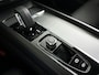 Volvo XC60 T6 Aut. Plug-in hybrid AWD Plus Dark | Panoramadak | 360° camera | Stoel- en stuurverwarming | Trekhaak