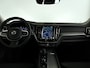 Volvo XC60 T6 Aut. Plug-in hybrid AWD Plus Dark | Panoramadak | 360° camera | Stoel- en stuurverwarming | Trekhaak