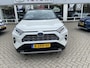 Toyota RAV4 2.5 Hybrid Style Bi Tone zwart dak ,Lage km stand! ,Incl. Bearlock ,Stoelverwarming ,Leder/Alcantara interieur ,Keyless ,Elek. bedienbare achterklep ,Adaptive cruise control