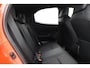 Toyota Yaris 1.5 Hybrid Executive | Navigatie | Dodehoek detectie | Head-up display | Stoelverwarming | Apple Carplay / Android Auto | 17 inch