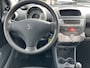 Peugeot 107 1.0-12V Sublime Airco nieuwe apk + set winterbanden