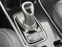 Mitsubishi Outlander 2.4 PHEV Automaat Intense / 1500 kg trekgewicht / Plug-in / Keyless / Apple carplay & Android auto / Climate control / Cruise control