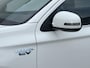 Mitsubishi Outlander 2.4 PHEV Automaat Intense / 1500 kg trekgewicht / Plug-in / Keyless / Apple carplay & Android auto / Climate control / Cruise control