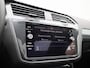 Volkswagen Tiguan 1.5 TSI Elegance 150 PK | Automaat | Apple Carplay | Navigatie | Climatronic | Stoelverwarming | Stuurverwarming | Adaptive Cruise Control | Lane Assist | Achteruitrijcamera | Parkeersensoren | Elektrische verstelbare stoelen met geheugenfunctie |