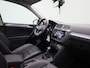 Volkswagen Tiguan 1.5 TSI Elegance 150 PK | Automaat | Apple Carplay | Navigatie | Climatronic | Stoelverwarming | Stuurverwarming | Adaptive Cruise Control | Lane Assist | Achteruitrijcamera | Parkeersensoren | Elektrische verstelbare stoelen met geheugenfunctie |