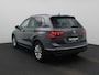 Volkswagen Tiguan 1.5 TSI Elegance 150 PK | Automaat | Apple Carplay | Navigatie | Climatronic | Stoelverwarming | Stuurverwarming | Adaptive Cruise Control | Lane Assist | Achteruitrijcamera | Parkeersensoren | Elektrische verstelbare stoelen met geheugenfunctie |