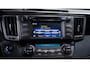 Toyota RAV4 2.0 Style 4WD navigatie keyless entry/go climate-controle bleutooth camera dakrails cruise-controle electr-achterklep stoelverwarming 18"LMV