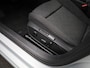 Volkswagen Golf Variant 1.0 eTSI Life || Apple Carplay/Android Auto | Sfeerverlichting | Climate Control | Cruise Control Adaptive |
