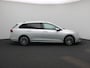 Volkswagen Golf Variant 1.0 eTSI Life || Apple Carplay/Android Auto | Sfeerverlichting | Climate Control | Cruise Control Adaptive |