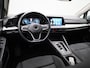 Volkswagen Golf Variant 1.0 eTSI Life || Apple Carplay/Android Auto | Sfeerverlichting | Climate Control | Cruise Control Adaptive |