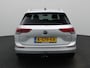 Volkswagen Golf Variant 1.0 eTSI Life || Apple Carplay/Android Auto | Sfeerverlichting | Climate Control | Cruise Control Adaptive |
