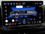 Volkswagen Golf R-Line 1.5 eTSI 150 PK DSG | Trekhaak | Panoramadak | Achteruitrijcamera | Navigatie Via Smartphone | Stoel & Stuurwielverwarming |