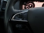 Skoda Karoq 1.5 TSI ACT Business Edition | Panoramadak | Trekhaak | Stoelverwarming | Navigatie | Camera | Dodehoekdetectie | Adaptive Cruise |