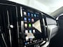 Volvo XC60 T6 Aut. Plug-in hybrid AWD Ultra Dark | Panoramadak | 360° camera | Harman Kardon | Stoel- en Stuurverwarming | Trekhaak