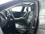 Volvo XC60 T6 Aut. Plug-in hybrid AWD Ultra Dark | Panoramadak | 360° camera | Harman Kardon | Stoel- en Stuurverwarming | Trekhaak