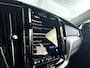 Volvo XC60 T6 Aut. Plug-in hybrid AWD Ultra Dark | Panoramadak | 360° camera | Harman Kardon | Stoel- en Stuurverwarming | Trekhaak
