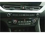 Kia Niro 1.6 GDi Hybrid Dynamicline Edition - Glazen Schuif-/kanteldak - Navigatie - Apple Carplay/Android Auto - Climate Control - Trekhaak - Privacy Glas Achter - Led Verlichting - Parkeersensoren voor en achter - Dealer Onderhouden - Fabrieksgarantie tot 2028