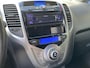 Hyundai ix20 1.4i i-Vision / NL-Auto / Cruise-Control / Climate-Control / Trekhaak / Radio / Armsteun V+A / Getint-Glas / PDC-Achter / 16'' LMV / All-Season / ENZ.