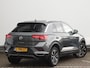 Volkswagen T-Roc 1.5 TSI Style | Trekhaak | Panoramadak | Stoelverwarming | Navigatie | Adaptive Cruise | Parkeersensoren |