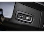 Volvo XC60 2.0 T6 Plug-in hybrid AWD Plus Dark | Panodak | Camera | Leder | 19 inch |