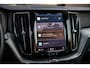 Volvo XC60 2.0 T6 Plug-in hybrid AWD Plus Dark | Panodak | Camera | Leder | ACC | 19 inch |